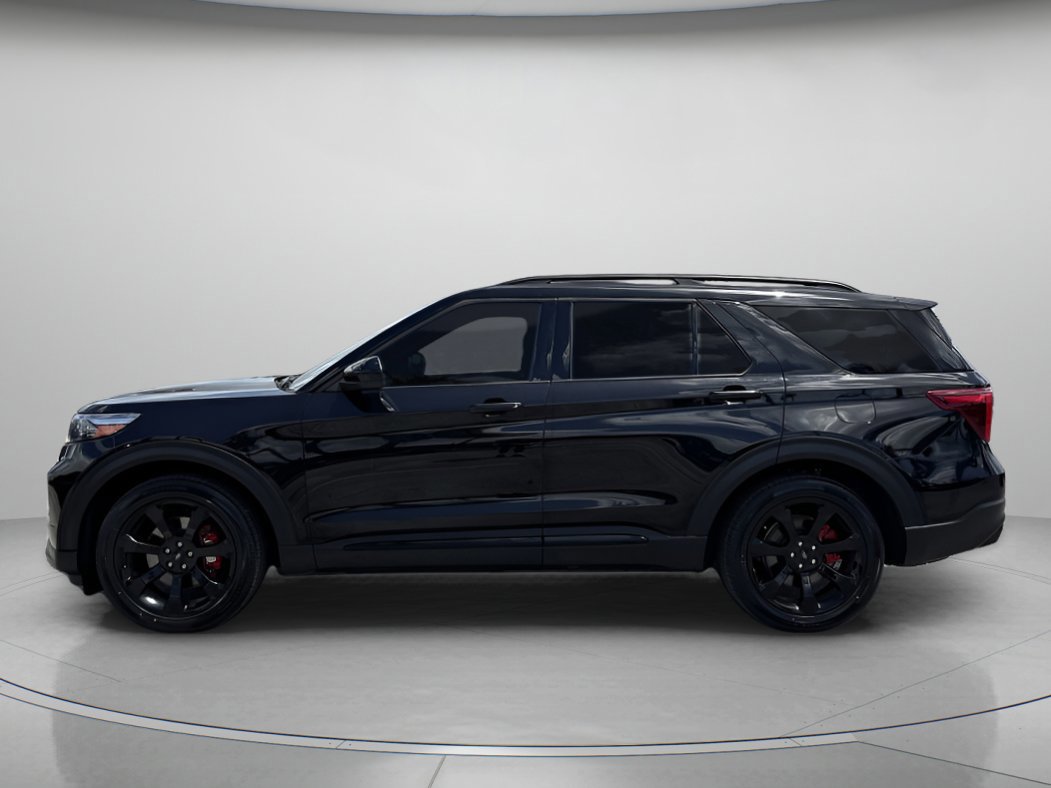 Certified 2022 Ford Explorer ST w/ ST Street Pack image 2