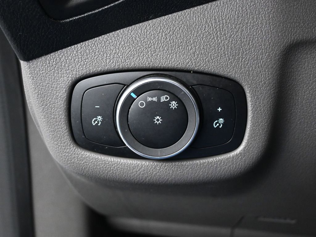 Certified 2022 Ford Transit Connect XL image 40