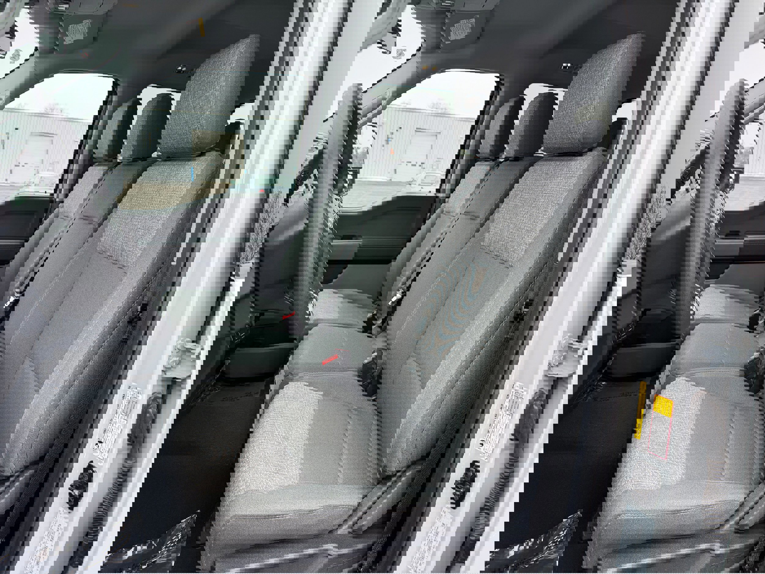 Certified 2025 Ford F250 XLT w/ Snow Plow Prep Package image 13