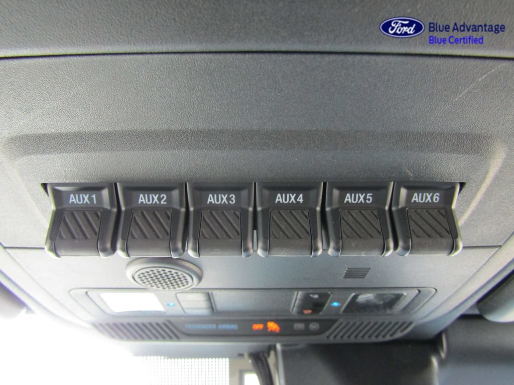 Certified 2025 Ford Bronco Badlands AWD/4WD image 34