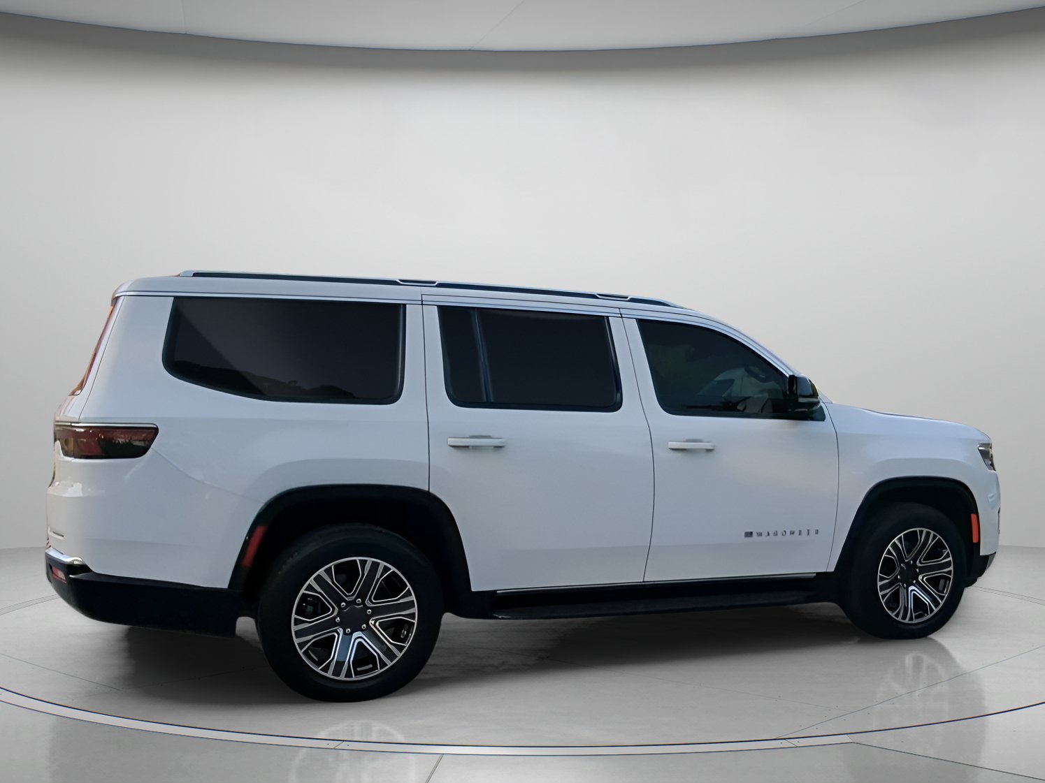 Used 2023 Jeep Wagoneer 4WD w/ Premium Group I image 30