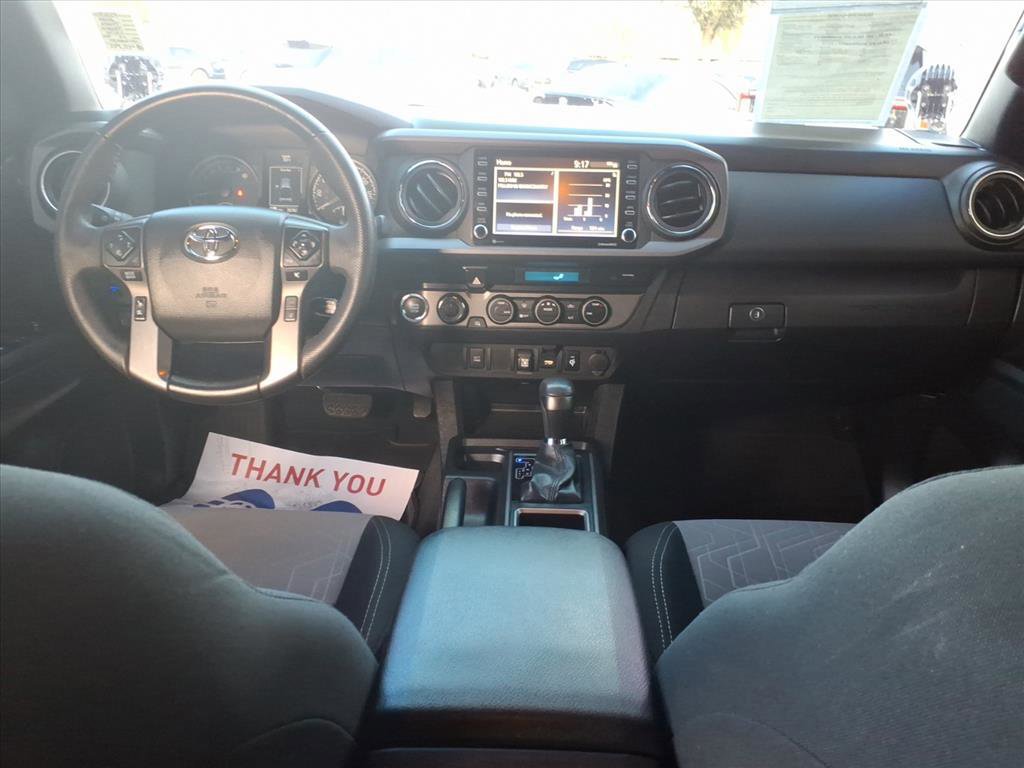 Used 2022 Toyota Tacoma TRD Off-Road image 19