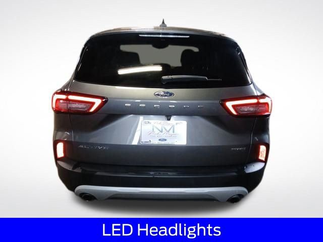 Certified 2023 Ford Escape Active AWD/4WD image 8