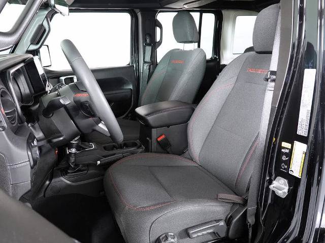 Used 2025 Jeep Wrangler Unlimited Rubicon AWD/4WD image 12