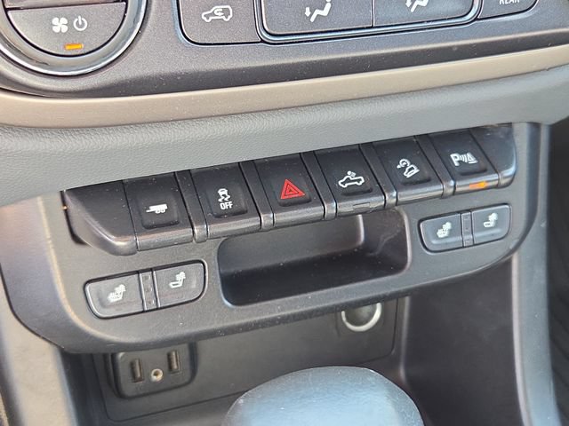 Used 2022 Chevrolet Colorado Z71 RWD image 22