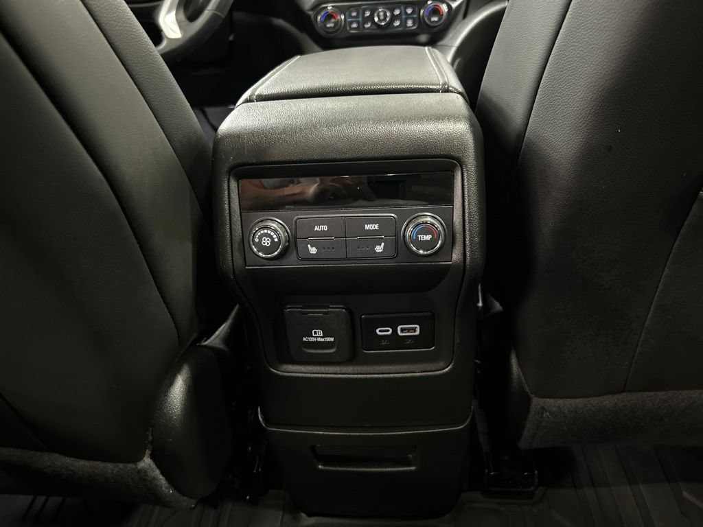 Used 2023 GMC Acadia SLT w/ Preferred Package AWD/4WD image 30