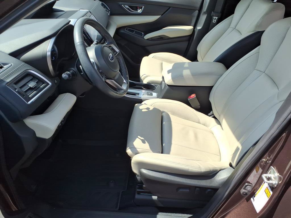 Used 2020 Subaru Ascent Limited w/ Technology Package AWD/4WD image 5