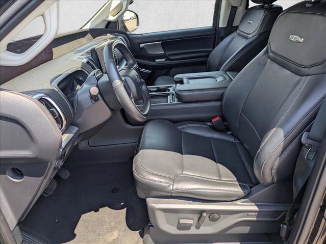 Certified 2025 Ford Expedition Platinum AWD/4WD image 16