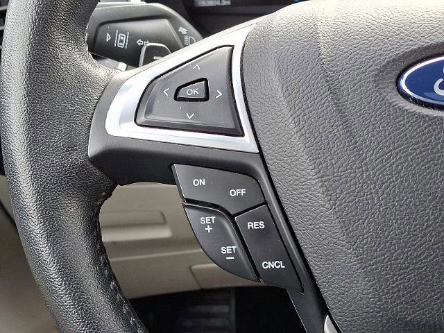 Certified 2017 Ford Edge Titanium w/ Equipment Group 302A image 22