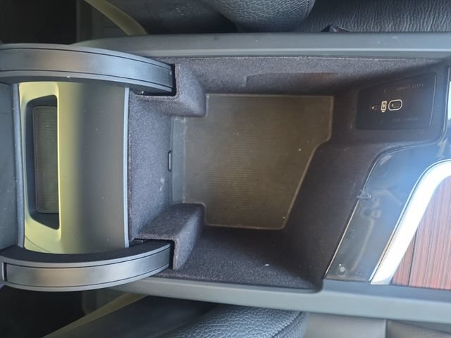 Used 2024 Volvo S60 B5 Plus AWD/4WD image 23