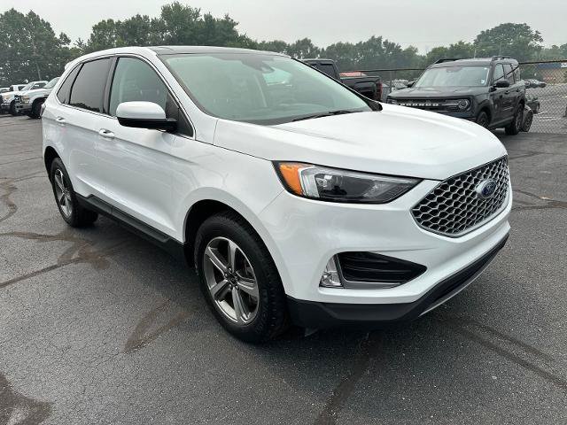 Certified 2023 Ford Edge SEL w/ Convenience Package AWD/4WD image 32