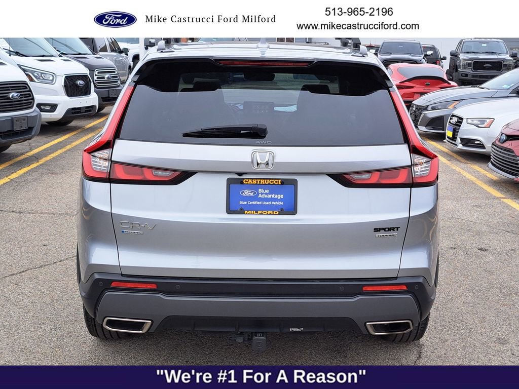 Used 2023 Honda CR-V Sport Touring image 4