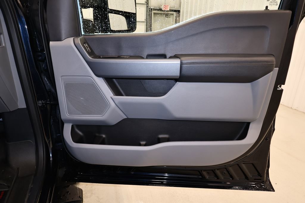 Certified 2023 Ford F250 XL w/ STX Appearance Package image 18