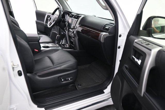 Used 2024 Toyota 4Runner Limited AWD/4WD image 15