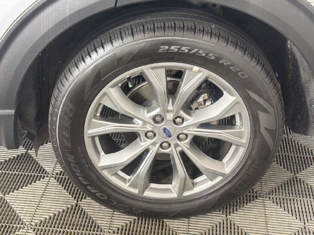 Certified 2023 Ford Explorer XLT w/ Equipment Group 202A RWD image 27