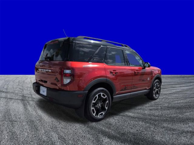 Certified 2023 Ford Bronco Sport Outer Banks w/ Tech Package AWD/4WD image 4