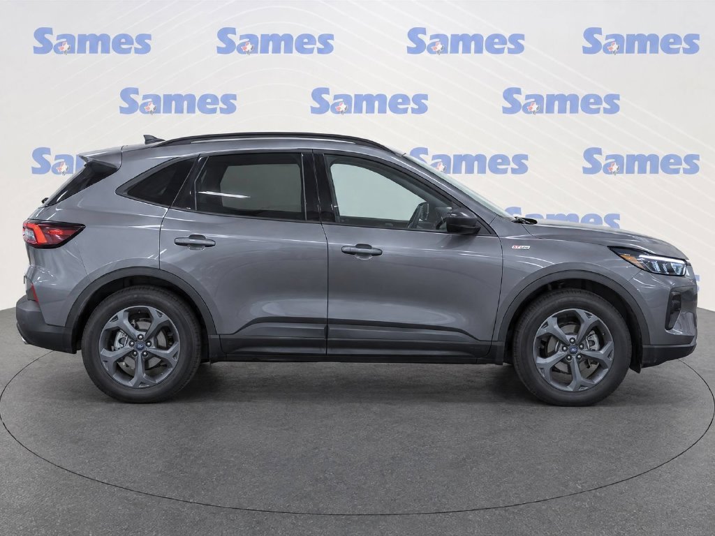 Certified 2024 Ford Escape ST-Line w/ Tech Pack #1 FWD image 8