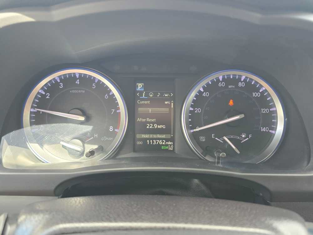 Used 2019 Toyota Highlander XLE AWD/4WD image 21