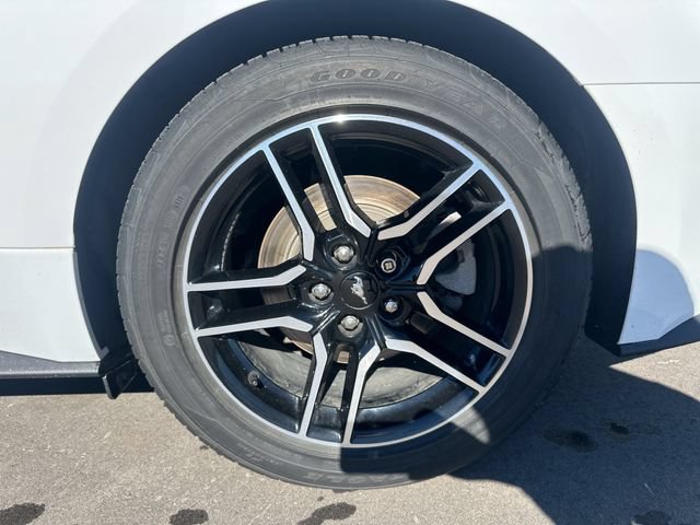 Certified 2020 Ford Mustang Premium RWD image 19