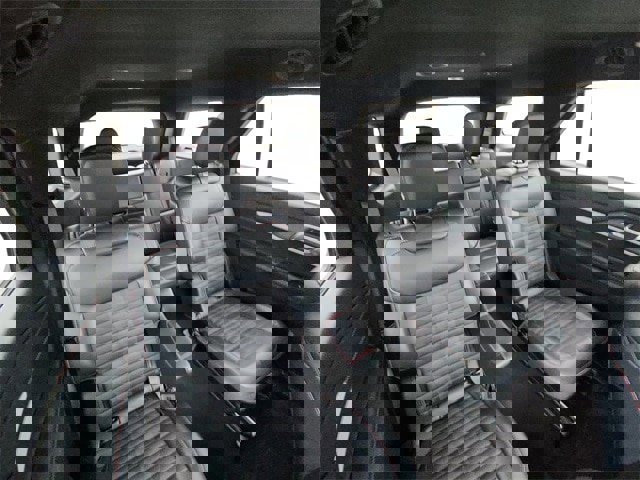 Certified 2025 Ford Explorer ST-Line image 18