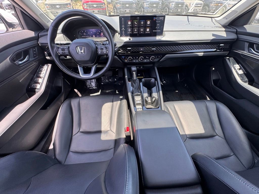 Used 2024 Honda Accord Touring image 27