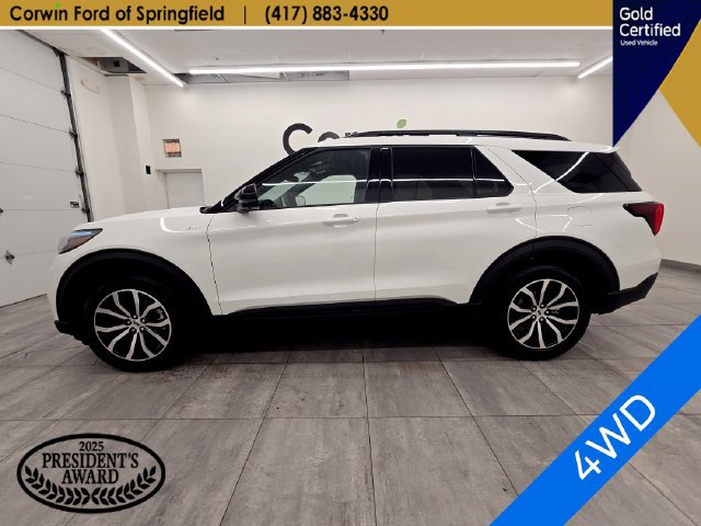 Certified 2026 Ford Explorer ST-Line AWD/4WD image 2