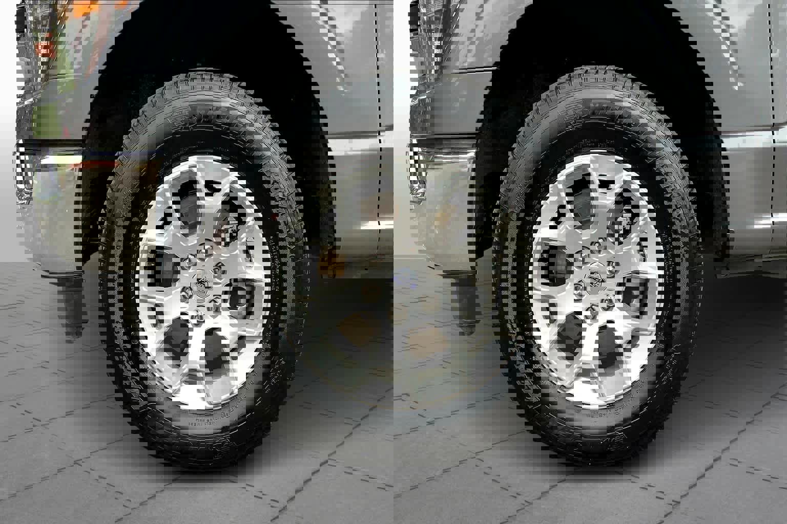 Certified 2023 Ford F150 XLT image 23