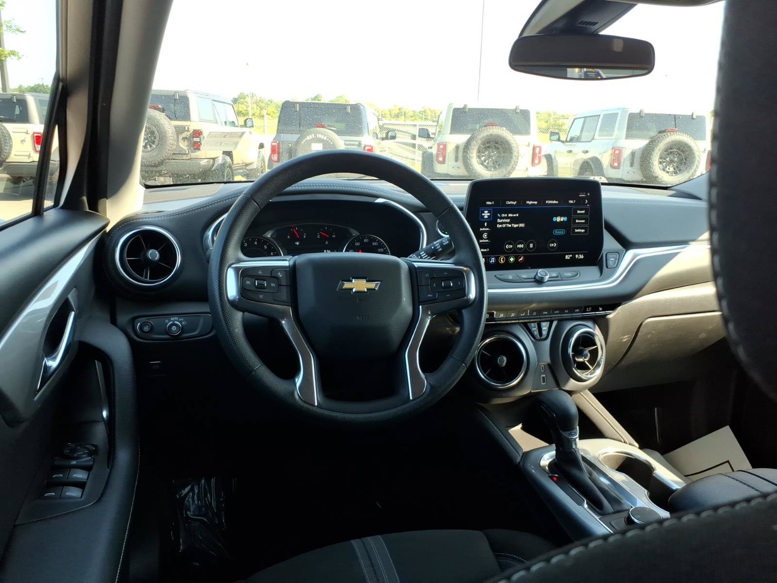 Used 2025 Chevrolet Blazer LT AWD/4WD image 15