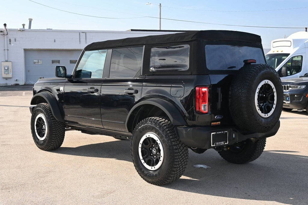Certified 2022 Ford Bronco Big Bend w/ Sasquatch Package AWD/4WD image 11