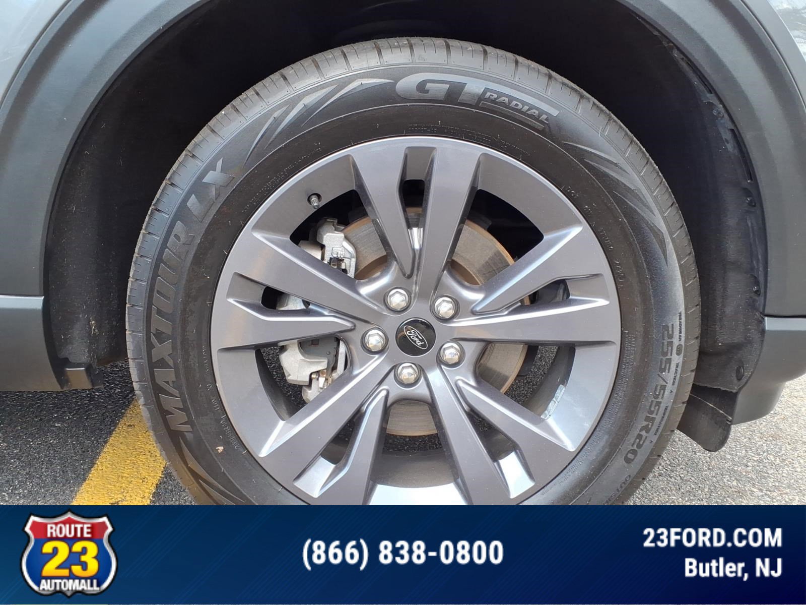 Certified 2024 Ford Explorer XLT w/ Equipment Group 202A AWD/4WD image 10