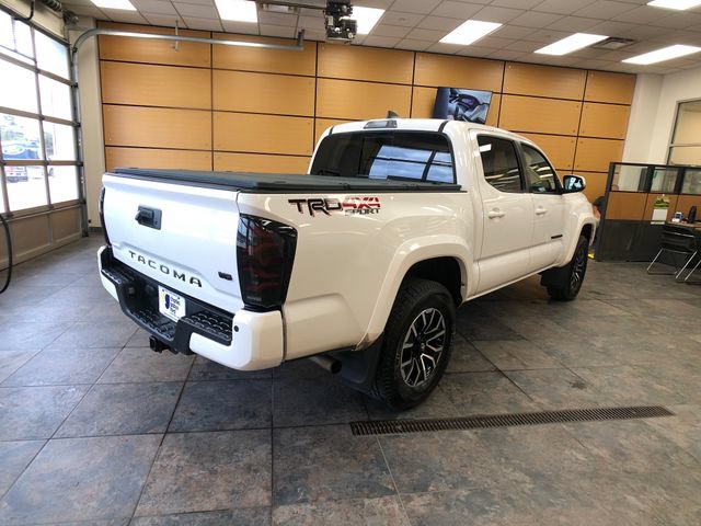 Used 2020 Toyota Tacoma TRD Sport w/ Technology Package AWD/4WD image 7
