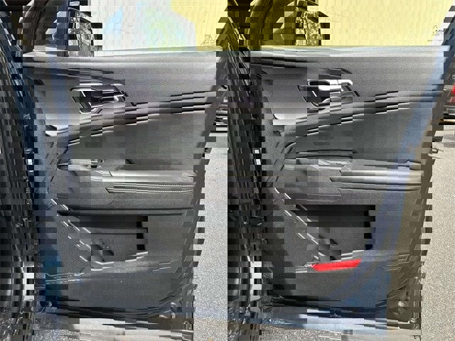 Used 2023 Kia Sportage SX Prestige image 25