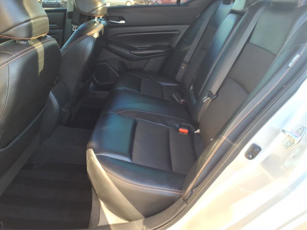 Used 2021 Nissan Altima 2.5 SR image 17