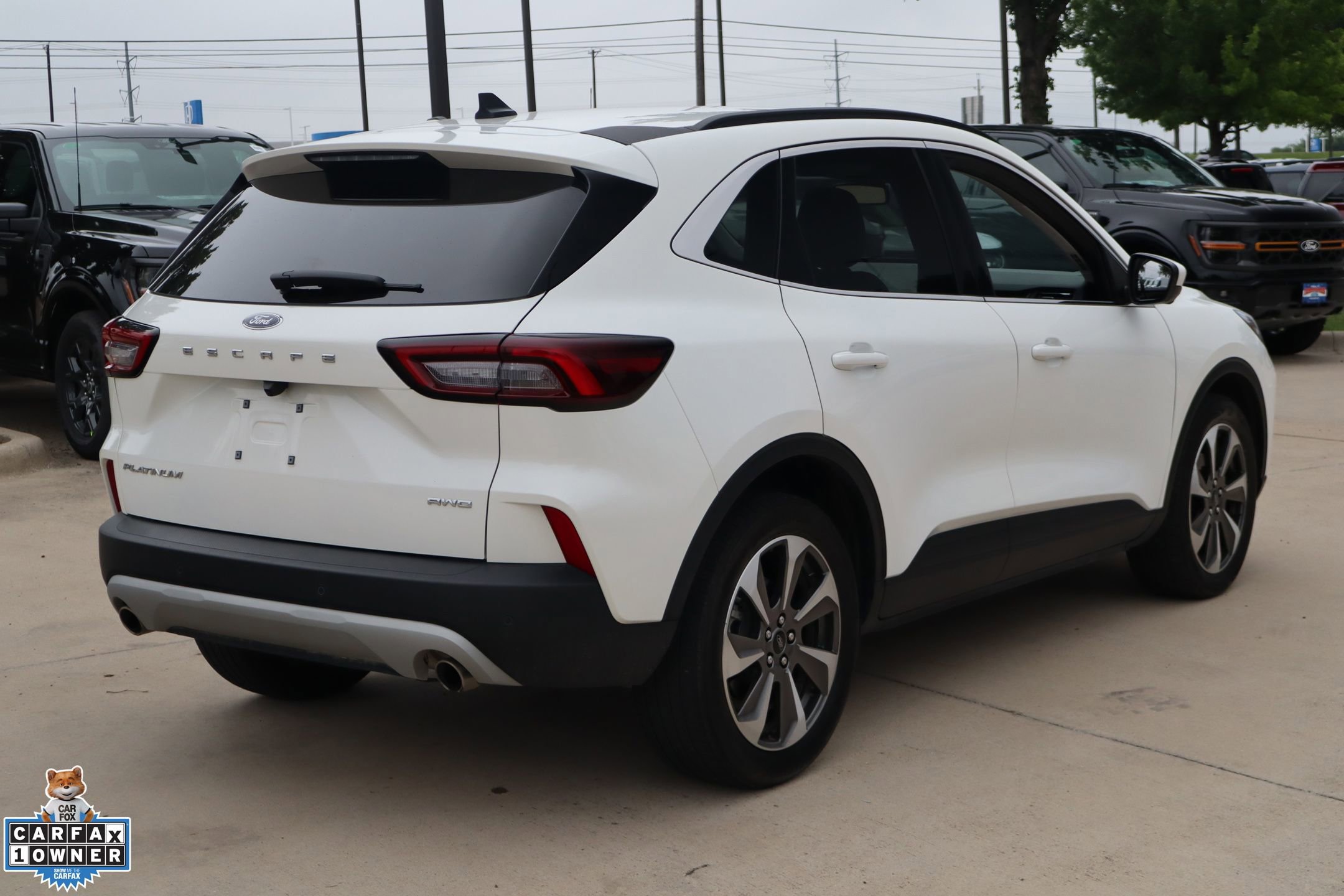 Certified 2023 Ford Escape Platinum AWD/4WD image 3