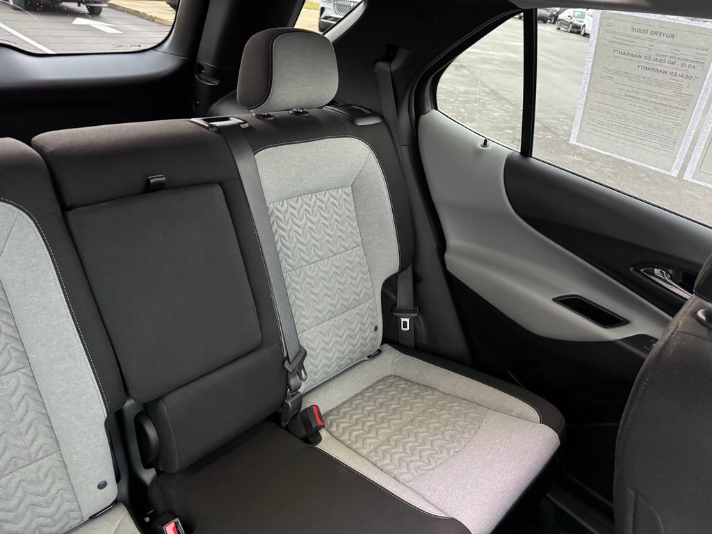 Used 2024 Chevrolet Equinox LS w/ LS Convenience Package image 16
