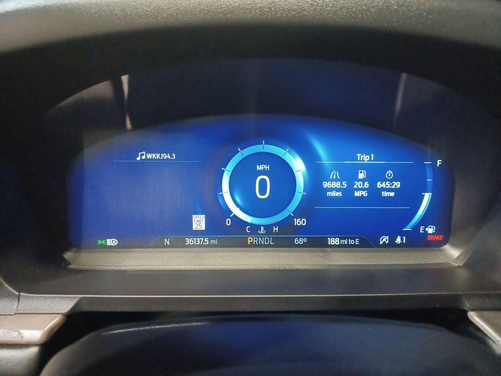 Certified 2023 Ford Explorer Platinum w/ Technology Package image 10