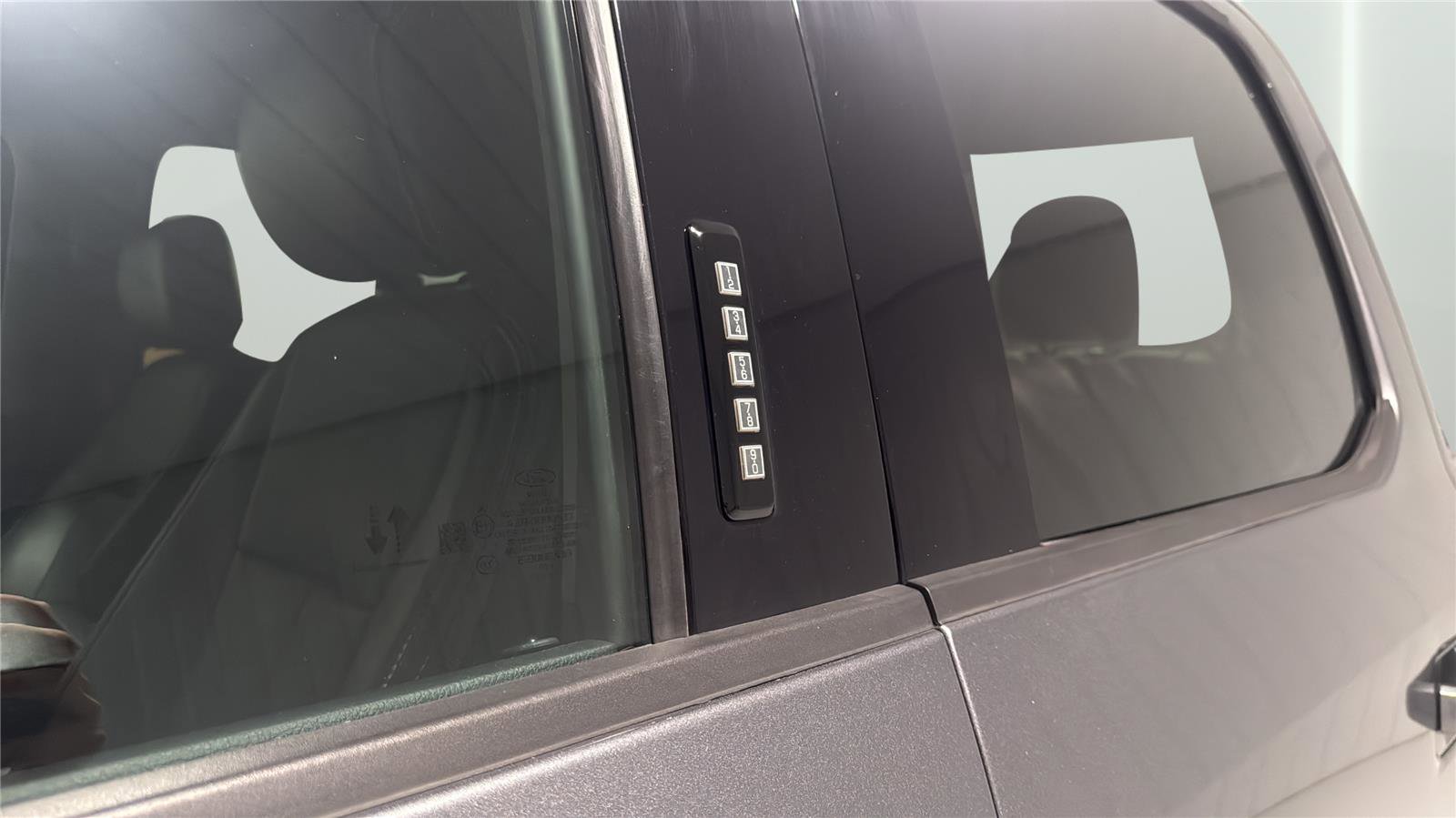 Certified 2021 Ford F250 Lariat w/ Lariat Value Package AWD/4WD image 32