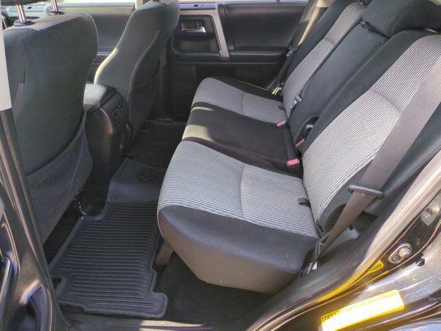 Used 2022 Toyota 4Runner SR5 AWD/4WD image 28