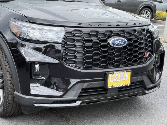 Certified 2026 Ford Explorer ST w/ Sun And Sound Package AWD/4WD image 8
