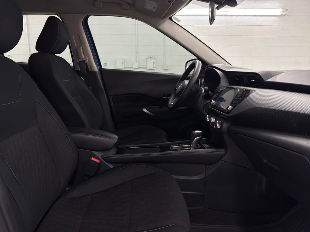 Used 2024 Nissan Kicks SV FWD image 28