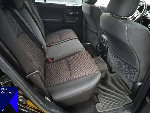 Used 2017 Toyota 4Runner TRD Off-Road AWD/4WD image 31