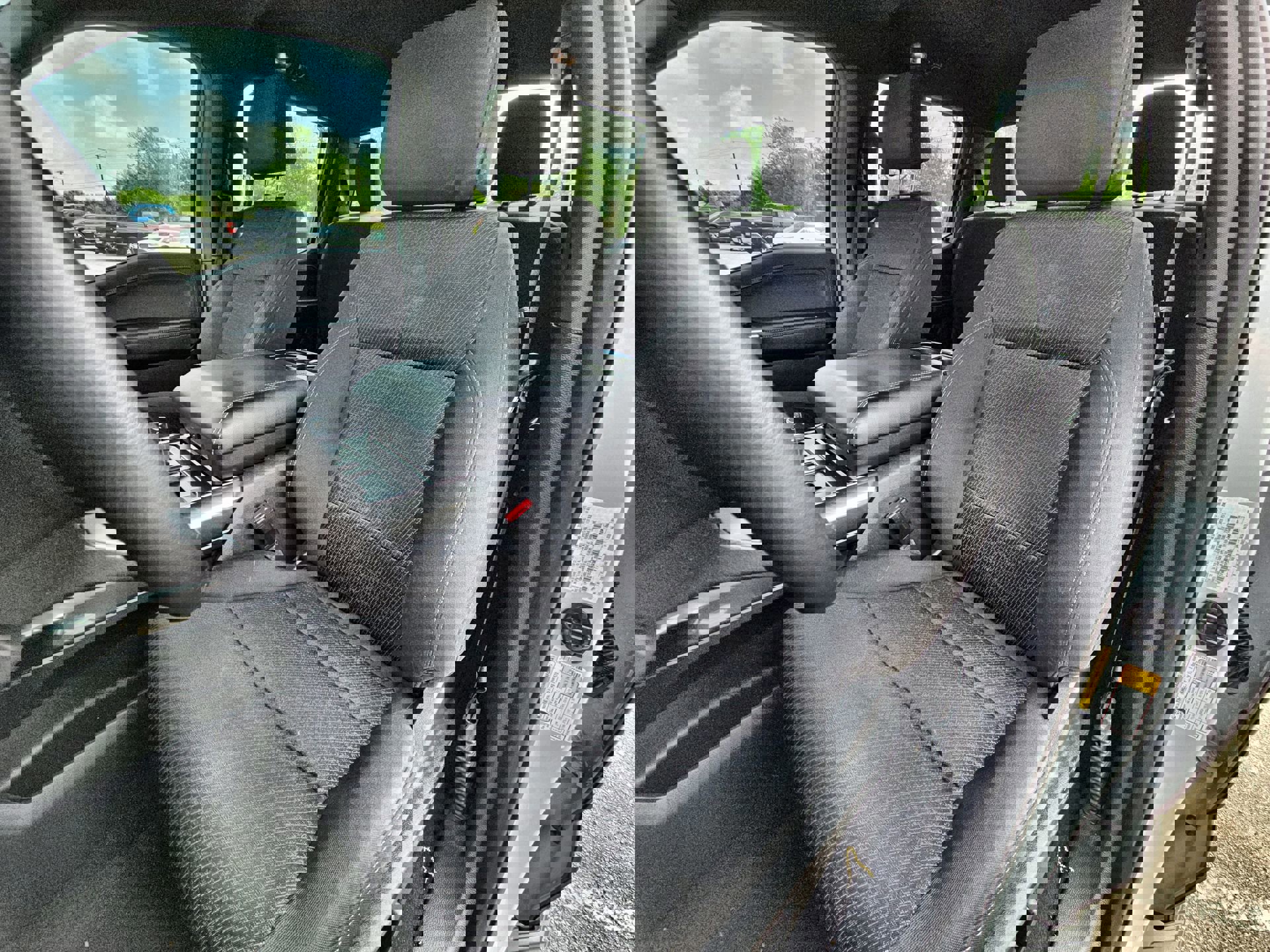 Certified 2023 Ford F150 XLT w/ Equipment Group 302A High image 11