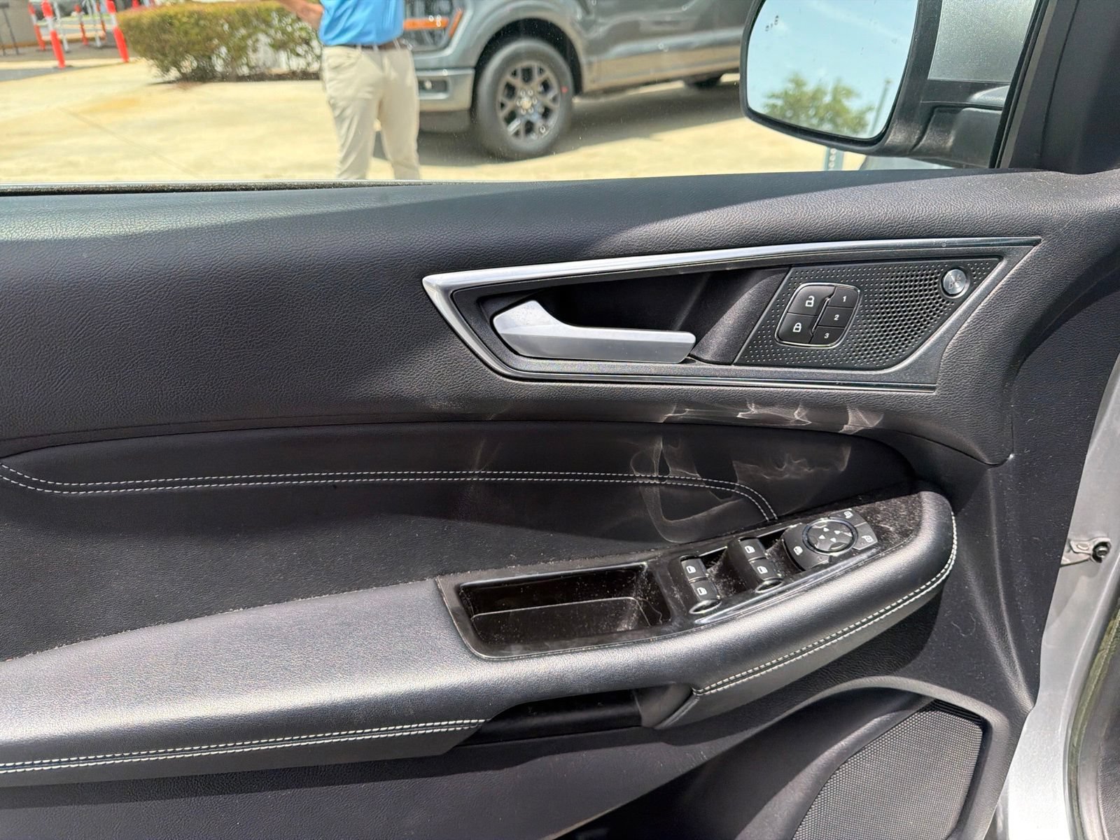 Certified 2020 Ford Edge Titanium FWD image 10