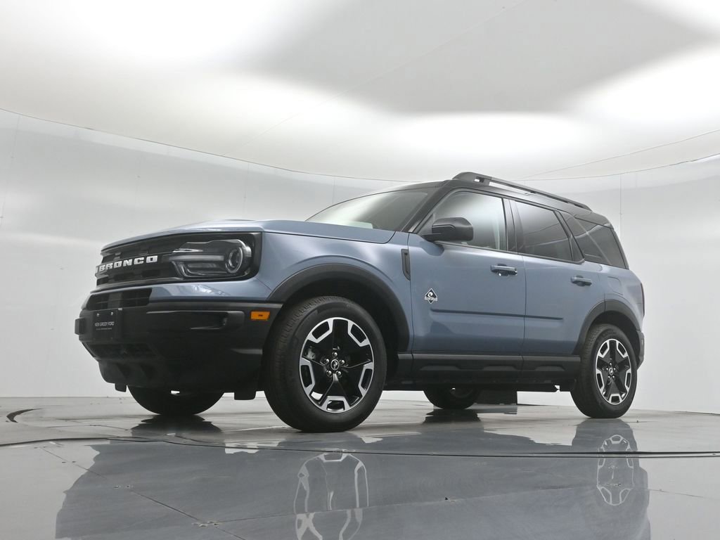 Certified 2024 Ford Bronco Sport Outer Banks w/ Tech Package image 26