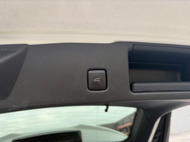 Certified 2023 Ford Escape ST-Line w/ Tech Pack #1 AWD/4WD image 7