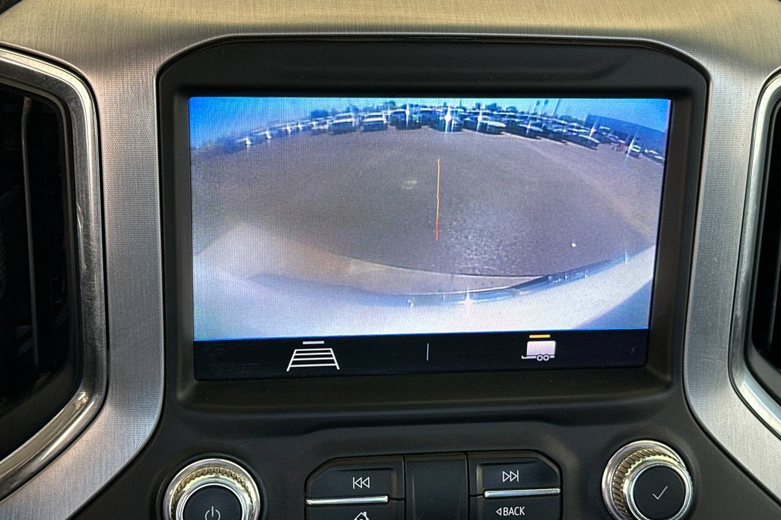 Used 2022 GMC Sierra 2500 SLE w/ SLE Convenience Package AWD/4WD image 16