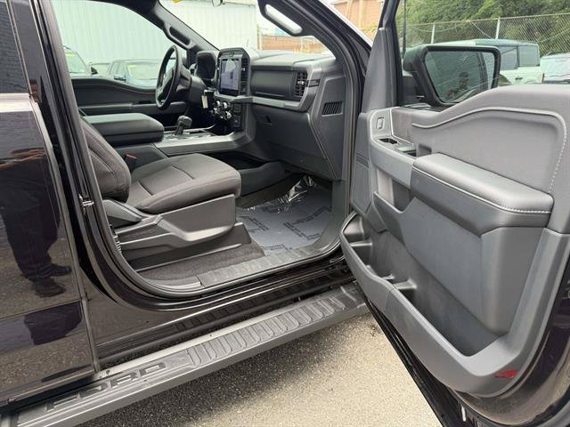 Certified 2026 Ford F150 XLT w/ FX4 Off-Road Package AWD/4WD image 37
