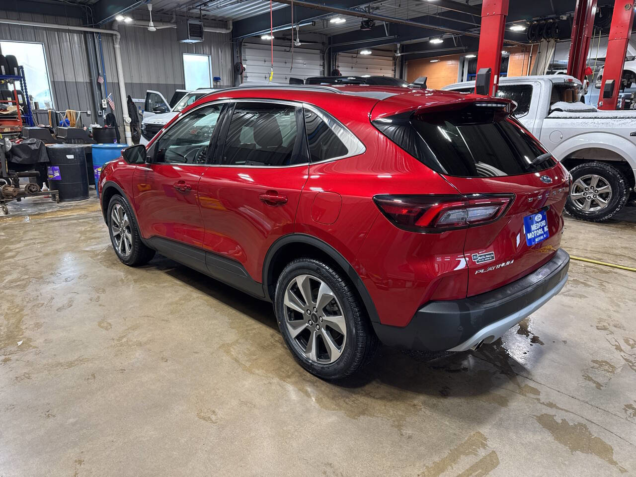 Certified 2024 Ford Escape Platinum image 9