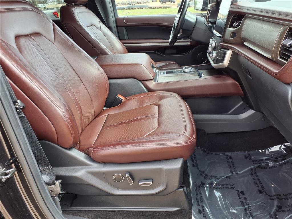 Certified 2023 Ford Expedition Limited image 29
