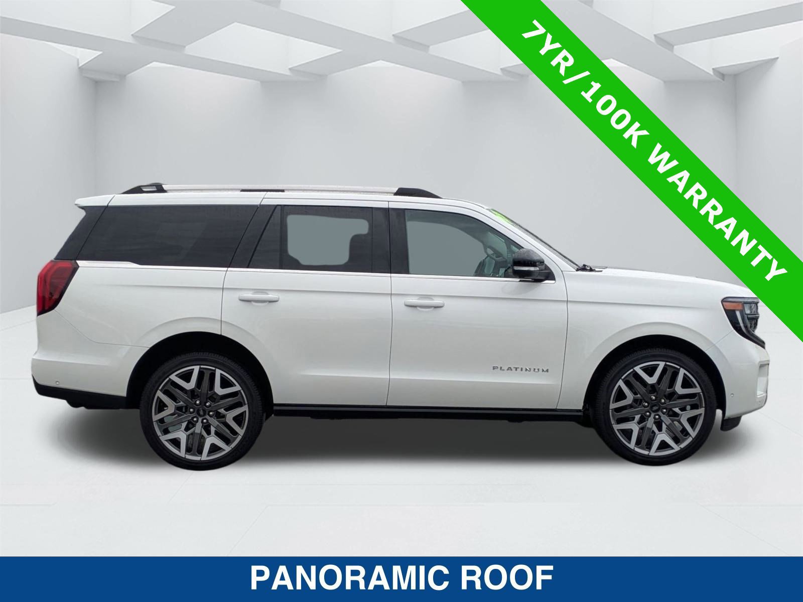 Certified 2025 Ford Expedition Platinum w/ Platinum Ultimate Package image 6